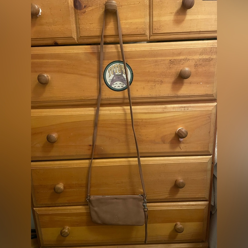 NWOT Brown Wristlet - Picture 4 of 6